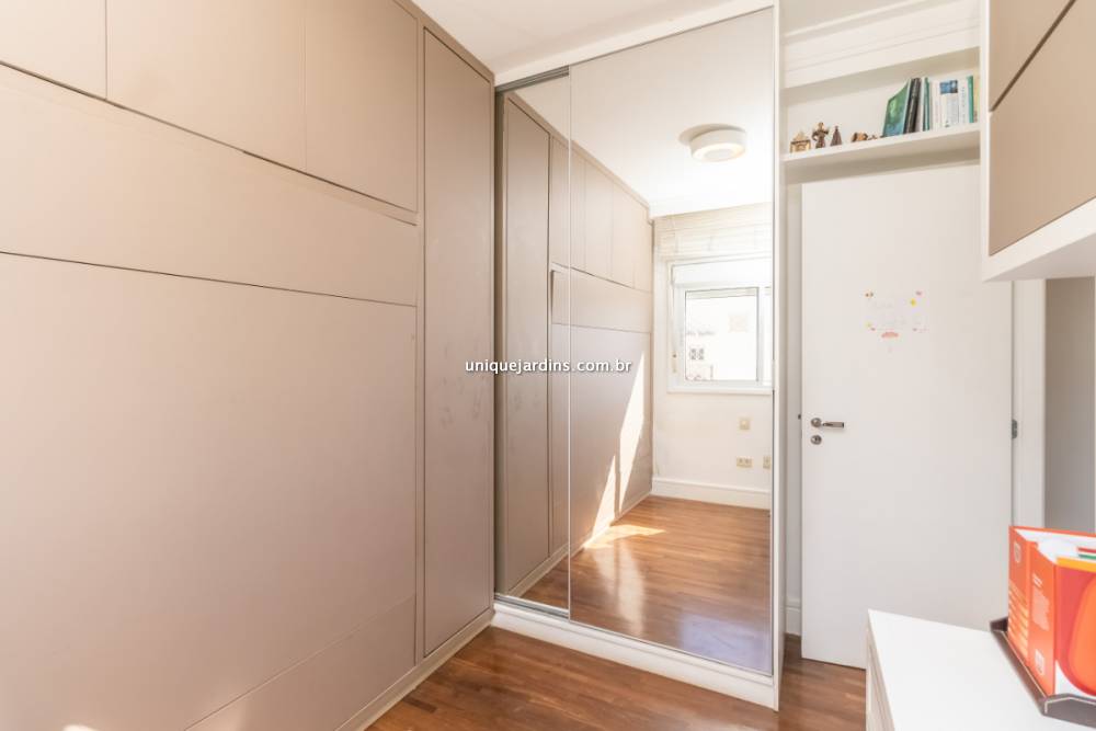Apartamento à venda na Rua Jorge TibiriçáVila Mariana - 999-apartamento-vila-mariana-sao-paulo-091436-2.jpg