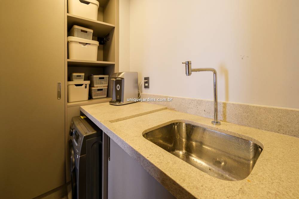 Apartamento à venda na Rua Marcos LopesVila Nova Conceição - 999-apartamento-vila-nova-conceicao-sao-paulo-115128-16.jpg