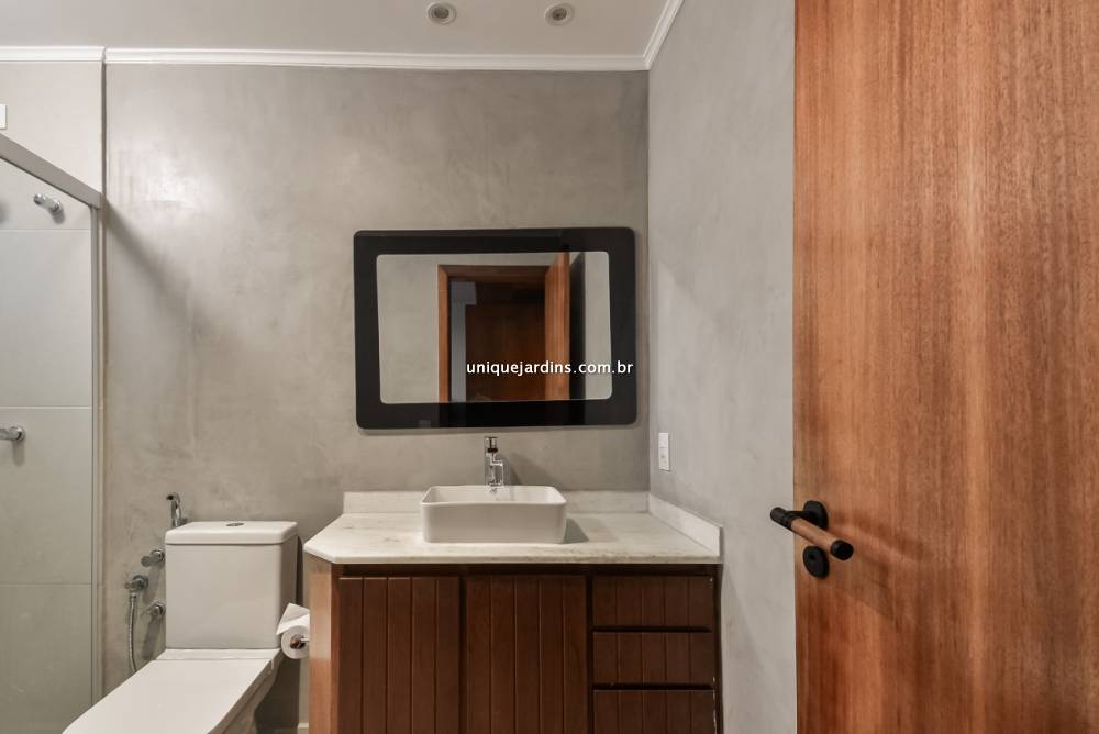 Apartamento à venda na Rua Silva CorreiaVila Nova Conceição - 999-apartamento-vila-nova-conceicao-sao-paulo-113124-3.jpg