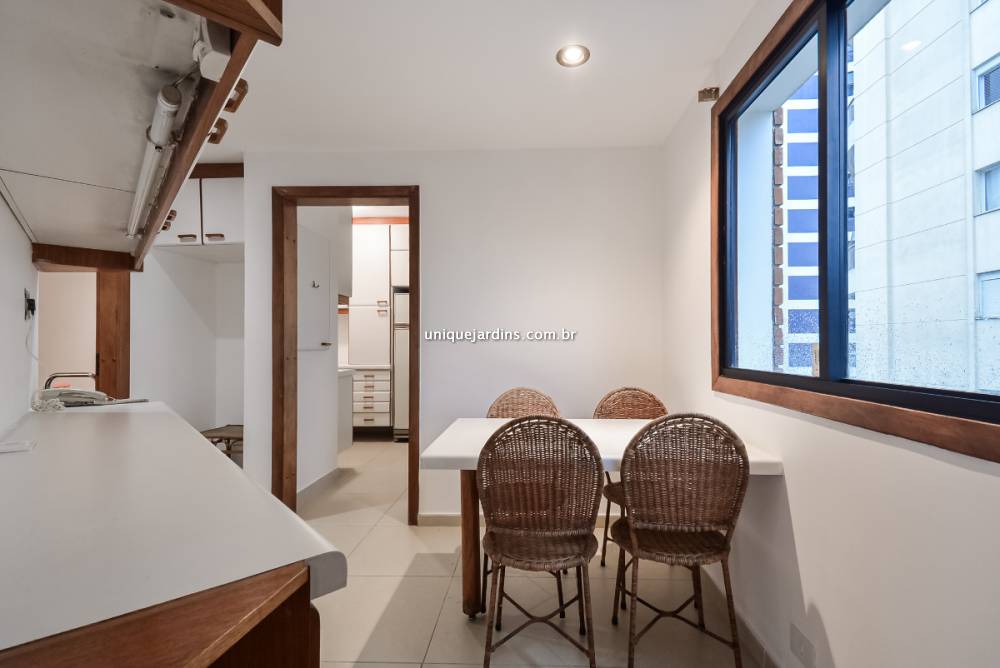 Apartamento à venda na Rua Silva CorreiaVila Nova Conceição - 999-apartamento-vila-nova-conceicao-sao-paulo-113126-18.jpg