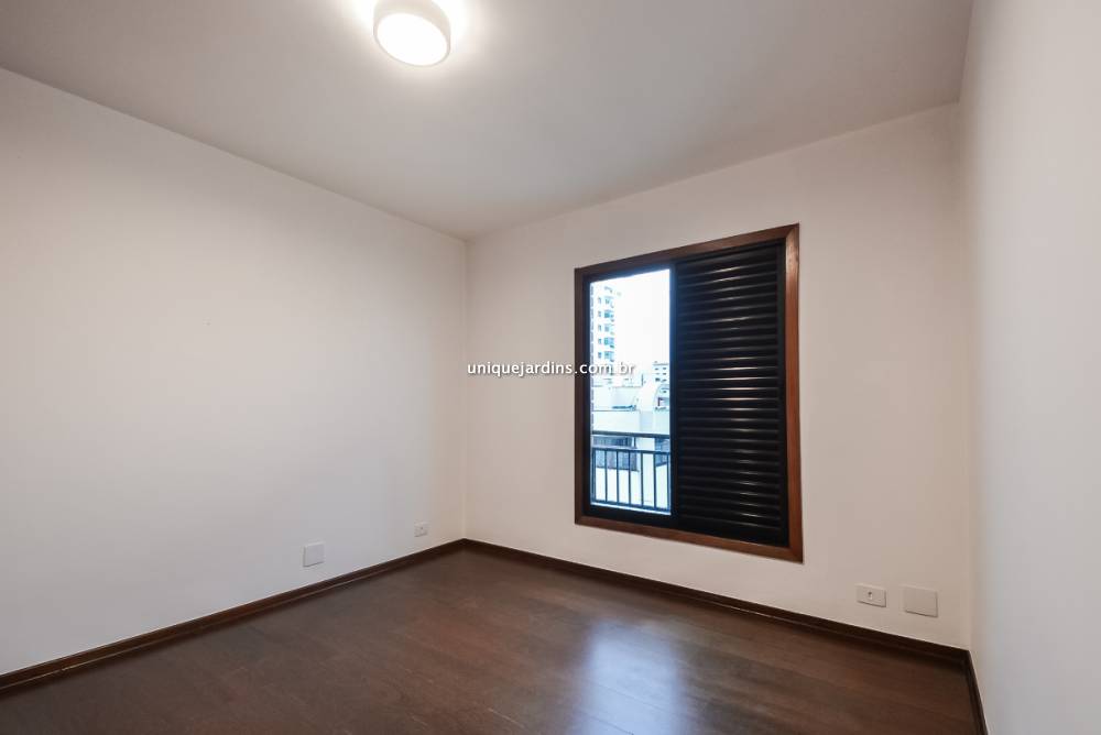 Apartamento à venda na Rua Silva CorreiaVila Nova Conceição - apartamento-vila-nova-conceicao-sao-paulo-112813-15.jpg