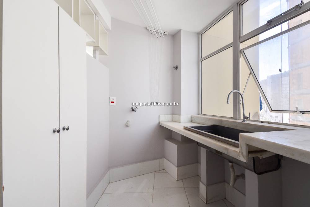 Apartamento à venda na Rua Professor Artur RamosJardim Europa - 999-apartamento-jardim-europa-sao-paulo-140510-2.jpg