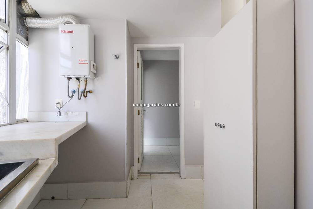 Apartamento à venda na Rua Professor Artur RamosJardim Europa - 999-apartamento-jardim-europa-sao-paulo-140510-3.jpg