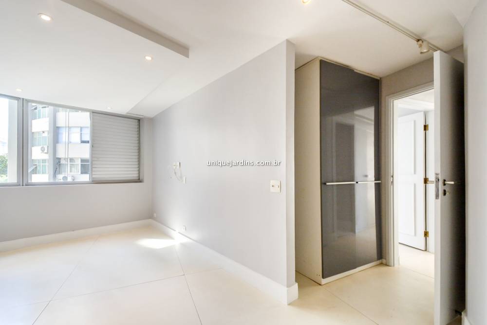 Apartamento à venda na Rua Professor Artur RamosJardim Europa - 999-apartamento-jardim-europa-sao-paulo-140512-16.jpg