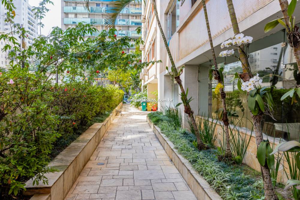 Apartamento à venda na Rua Pedroso AlvarengaItaim Bibi - 999-apartamento-itaim-bibi-sao-paulo-205435-4.jpg