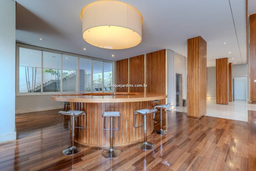 Apartamento à venda na Rua Benedito LapinItaim Bibi - 999-apartamento-itaim-bibi-sao-paulo-145246-1.jpg