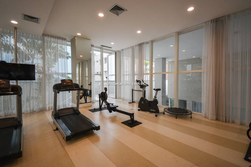Apartamento à venda na Rua Benedito LapinItaim Bibi - 999-apartamento-itaim-bibi-sao-paulo-145341-10.jpg