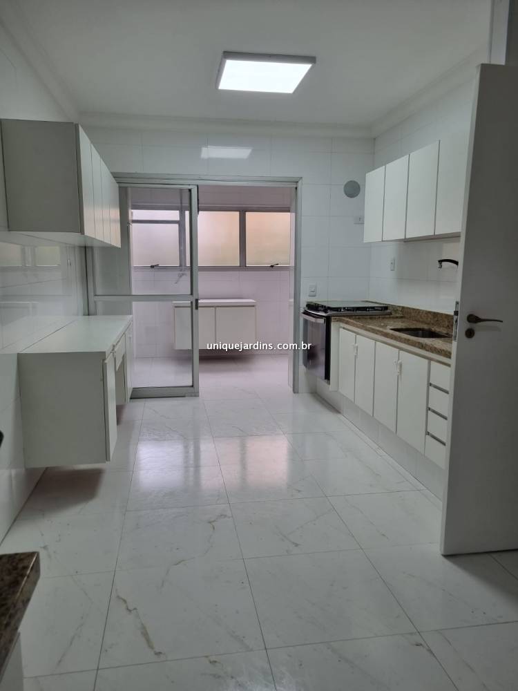 Apartamento para alugar na Rua TabapuãItaim Bibi - apartamento-itaim-bibi-sao-paulo-201859-17.jpg
