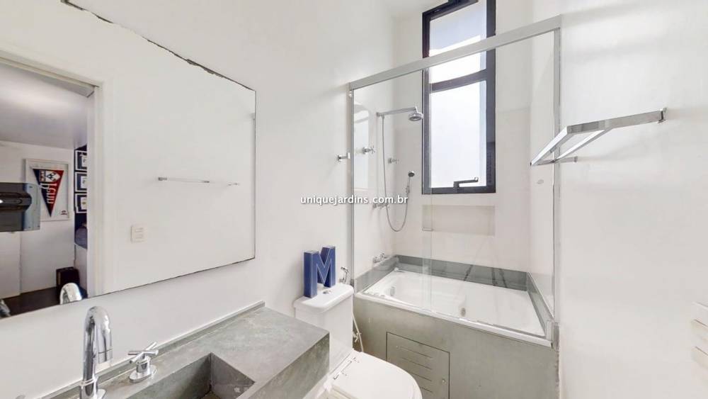 Apartamento à venda na Rua Pedroso AlvarengaItaim Bibi - 999-apartamento-itaim-bibi-sao-paulo-090711-4.jpg