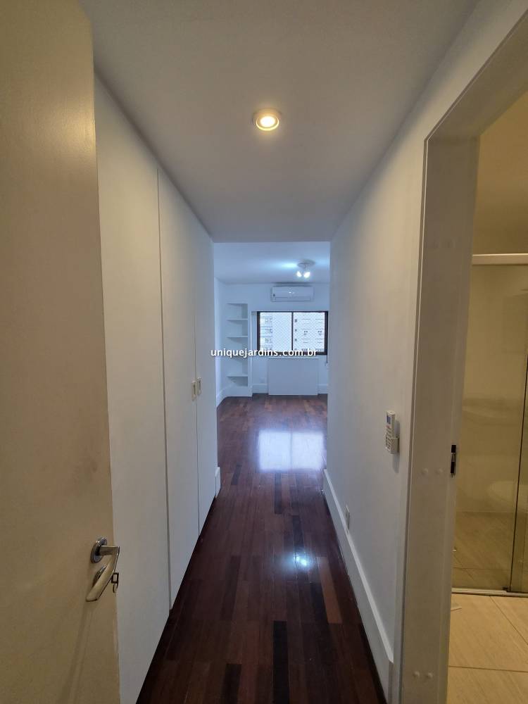 Cobertura Duplex para alugar na Rua Haddock LoboJardim América - 999-cobertura-duplex-jardim-america-sao-paulo-165905-5.jpg