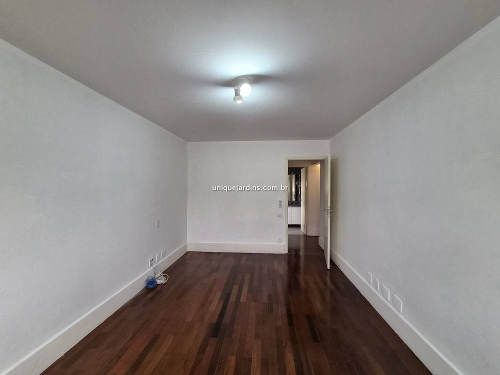 Cobertura Duplex para alugar na Rua Haddock LoboJardim América - 999-cobertura-duplex-jardim-america-sao-paulo-165946-1.jpg