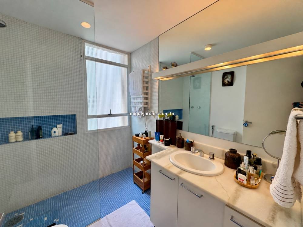 Apartamento para alugar na Rua Bandeira PaulistaItaim Bibi - apartamento-itaim-bibi-sao-paulo-114915-13.jpg