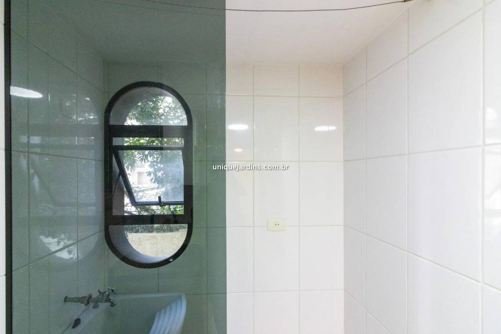 Apartamento à venda na Rua Leopoldo Couto de Magalhães JúniorItaim Bibi - 999-apartamento-itaim-bibi-sao-paulo-082414-10.jpg