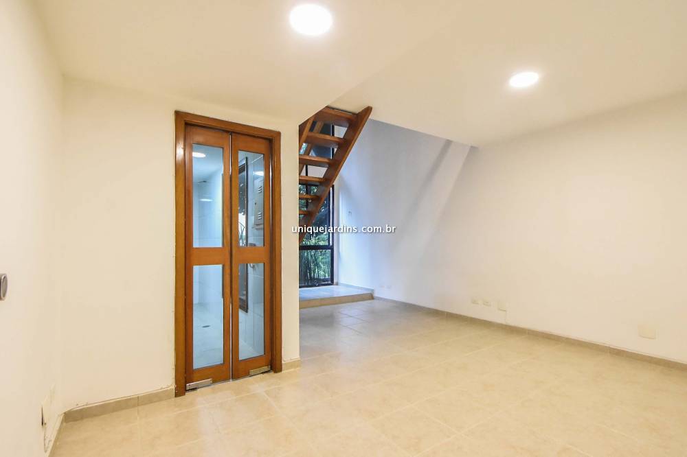 Apartamento à venda na Rua Leopoldo Couto de Magalhães JúniorItaim Bibi - apartamento-itaim-bibi-sao-paulo-080826-0.jpg
