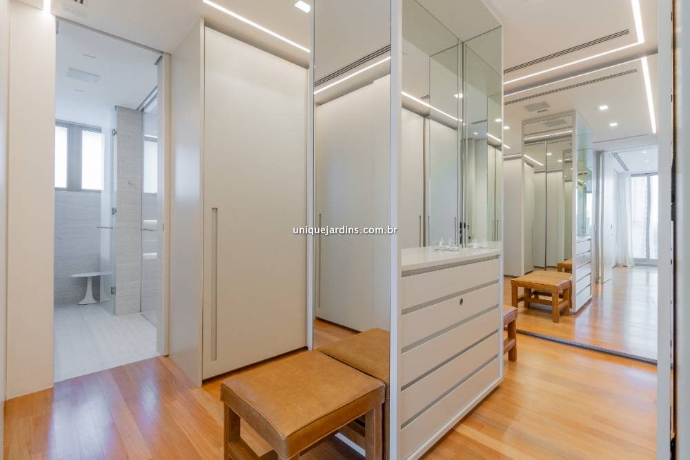 Apartamento à venda na Rua Alves GuimarãesPinheiros - 999-apartamento-pinheiros-sao-paulo-142000-3.jpg