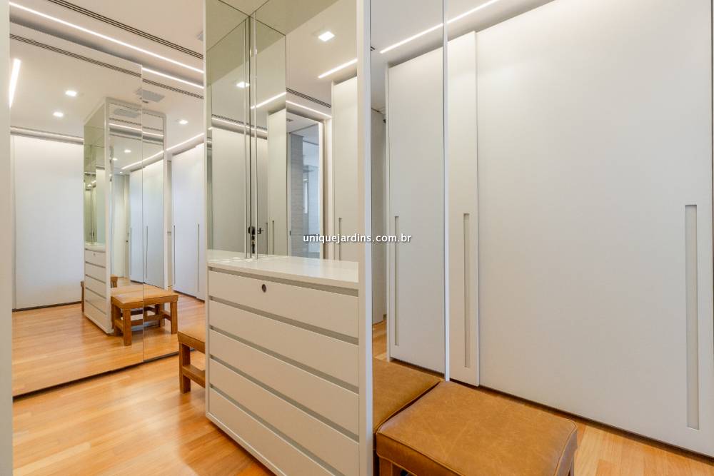 Apartamento à venda na Rua Alves GuimarãesPinheiros - 999-apartamento-pinheiros-sao-paulo-142000-4.jpg