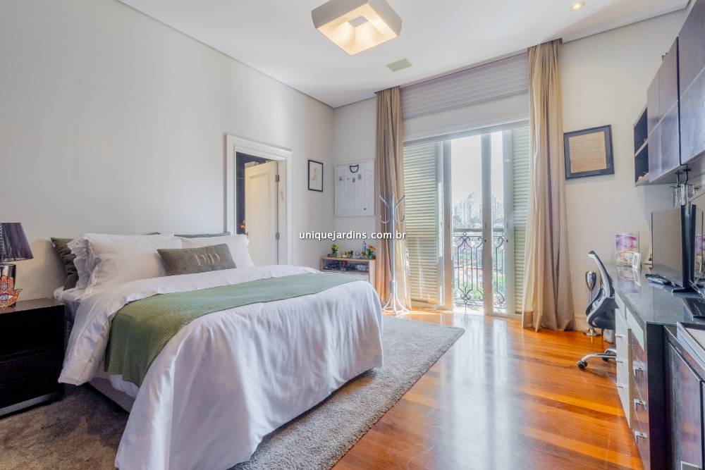 Apartamento à venda na Rua Barão de BocainaHigienópolis - 999-apartamento-higienopolis-sao-paulo-145612-13.jpg