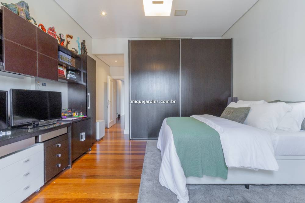 Apartamento à venda na Rua Barão de BocainaHigienópolis - 999-apartamento-higienopolis-sao-paulo-145612-14.jpg
