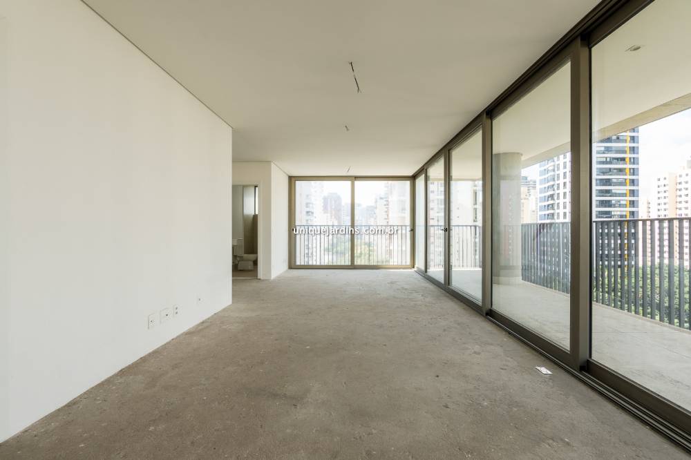 Apartamento à venda na Rua ChipreVila Olímpia - 999-apartamento-vila-olimpia-sao-paulo-185730-0.jpg