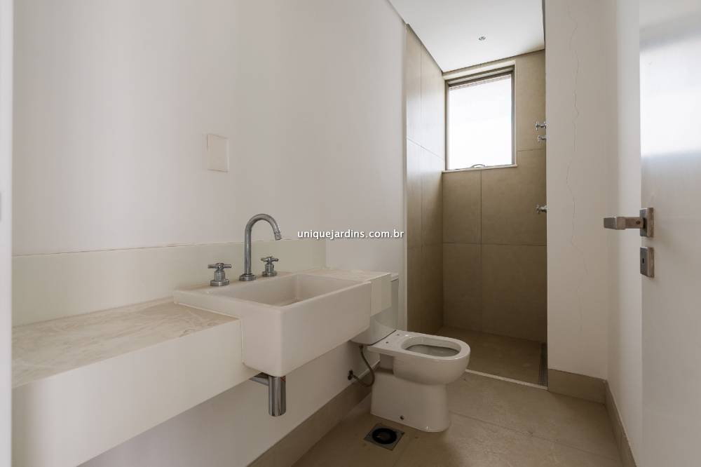 Apartamento à venda na Rua ChipreVila Olímpia - 999-apartamento-vila-olimpia-sao-paulo-185730-1.jpg
