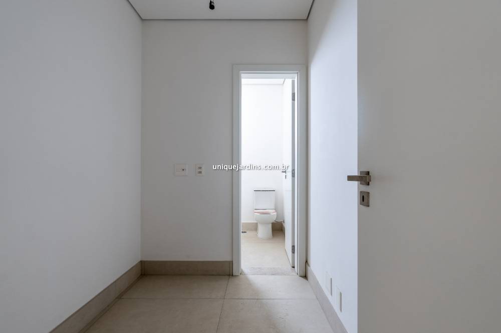 Apartamento à venda na Rua ChipreVila Olímpia - 999-apartamento-vila-olimpia-sao-paulo-185731-5.jpg