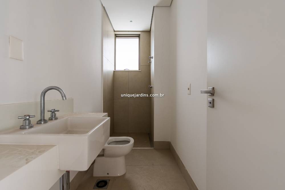 Apartamento à venda na Rua ChipreVila Olímpia - 999-apartamento-vila-olimpia-sao-paulo-185732-15.jpg