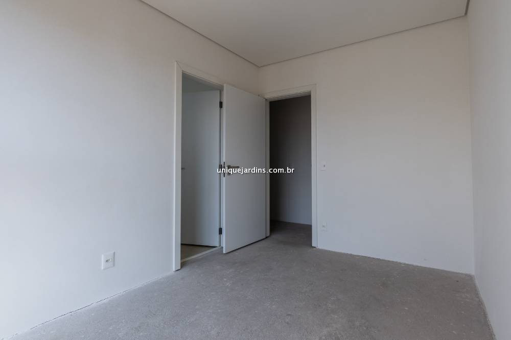 Apartamento à venda na Rua ChipreVila Olímpia - 999-apartamento-vila-olimpia-sao-paulo-185732-18.jpg