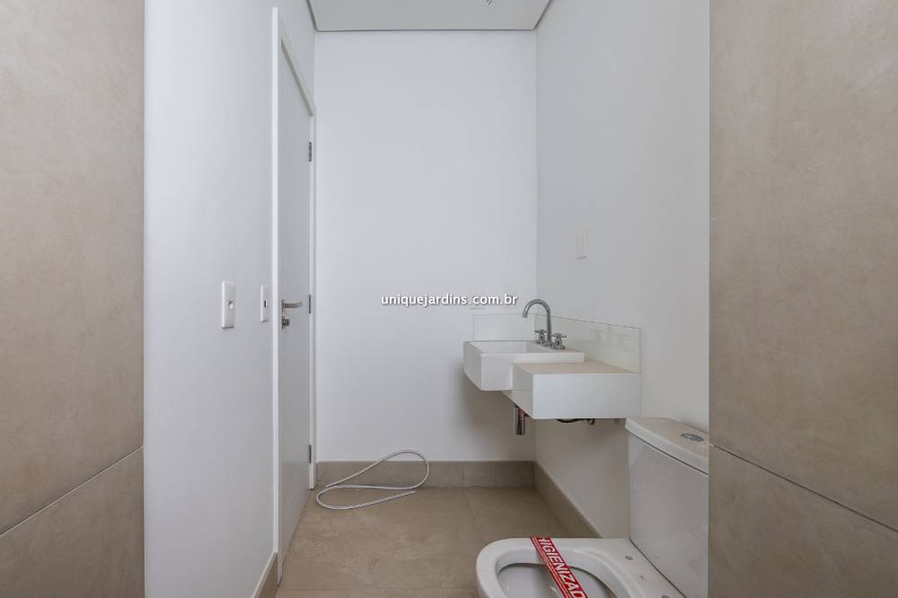 Apartamento à venda na Rua ChipreVila Olímpia - 999-apartamento-vila-olimpia-sao-paulo-185918-3.jpg
