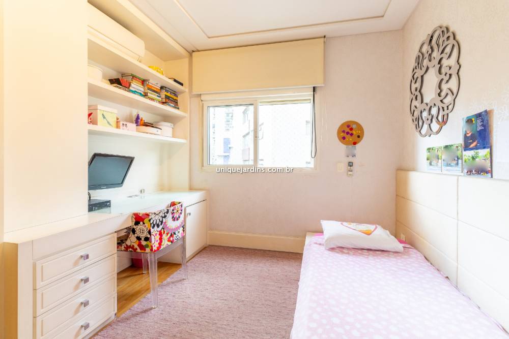 Apartamento à venda na Rua Conselheiro BroteroHigienópolis - 999-apartamento-higienopolis-sao-paulo-191135-0.jpg