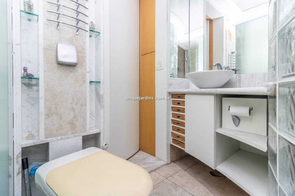Apartamento à venda na Rua Oscar FreirePinheiros - 999-apartamento-pinheiros-sao-paulo-210716-1.jpg