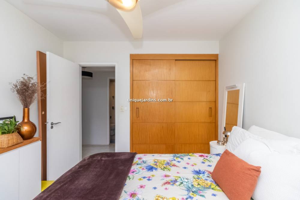 Apartamento à venda na Rua João CachoeiraItaim Bibi - 999-apartamento-itaim-bibi-sao-paulo-094855-0.jpg