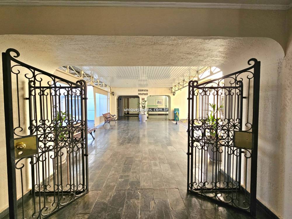 Apartamento à venda na Rua João CachoeiraItaim Bibi - 999-apartamento-itaim-bibi-sao-paulo-095250-4.jpg