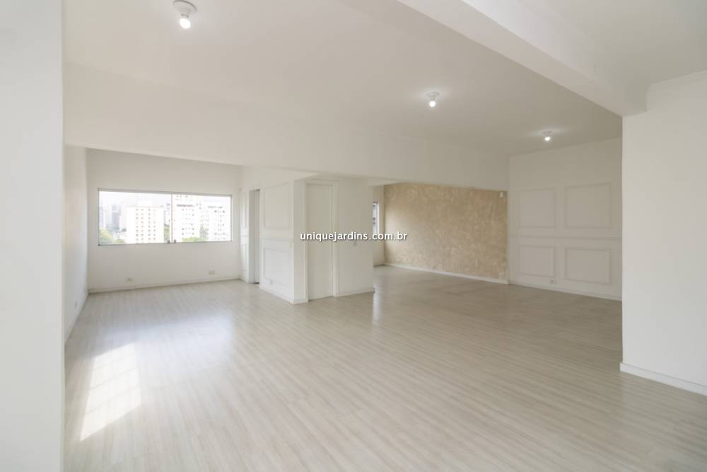 Apartamento à venda na Rua João CachoeiraItaim Bibi - apartamento-itaim-bibi-sao-paulo-135308-0.jpg