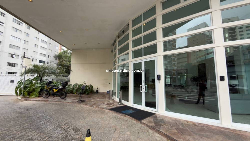 Apartamento à venda na Rua Diogo JácomeVila Nova Conceição - 999-apartamento-vila-nova-conceicao-sao-paulo-140926-16.jpg