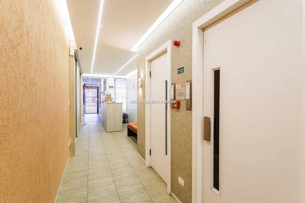 Apartamento à venda na Rua Joaquim FlorianoItaim Bibi - 999-apartamento-itaim-bibi-sao-paulo-094438-4.jpg