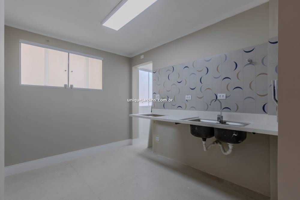 Apartamento à venda na Rua Joaquim FlorianoItaim Bibi - apartamento-itaim-bibi-sao-paulo-091300-5.jpg