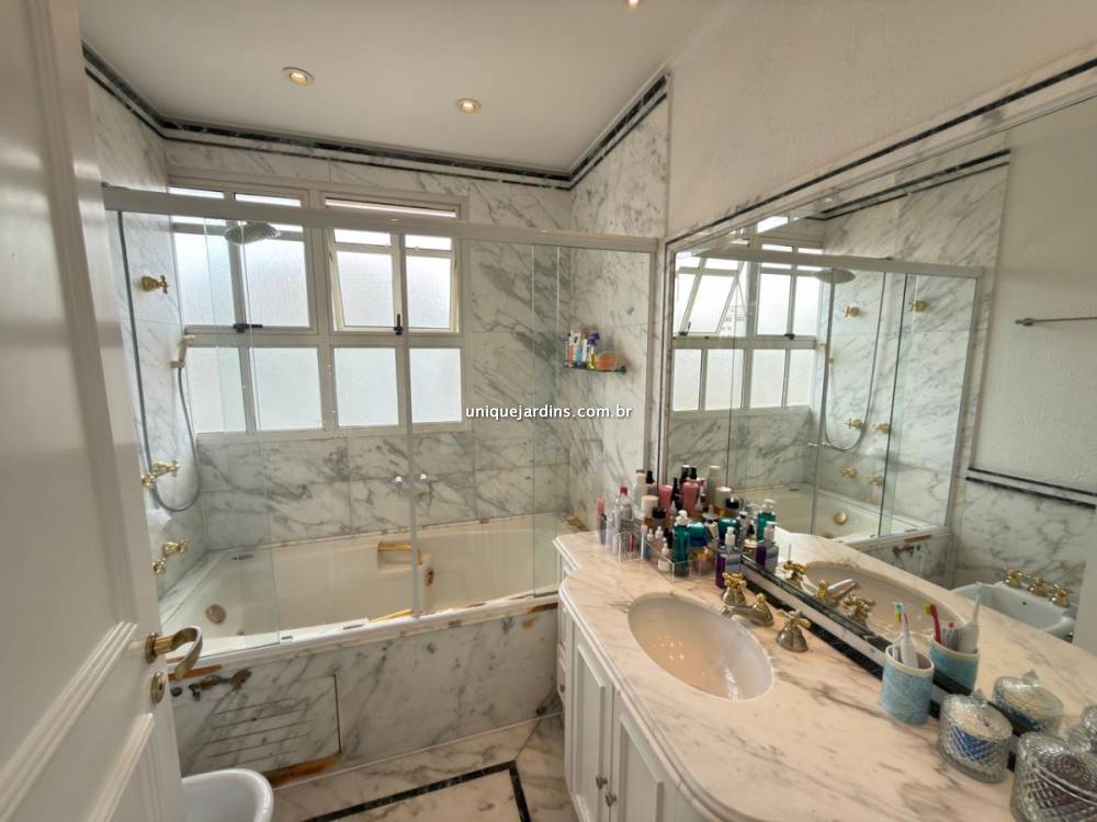 Apartamento à venda na Rua InajarobaVila Nova Conceição - 999-apartamento-vila-nova-conceicao-sao-paulo-211012-18.jpg
