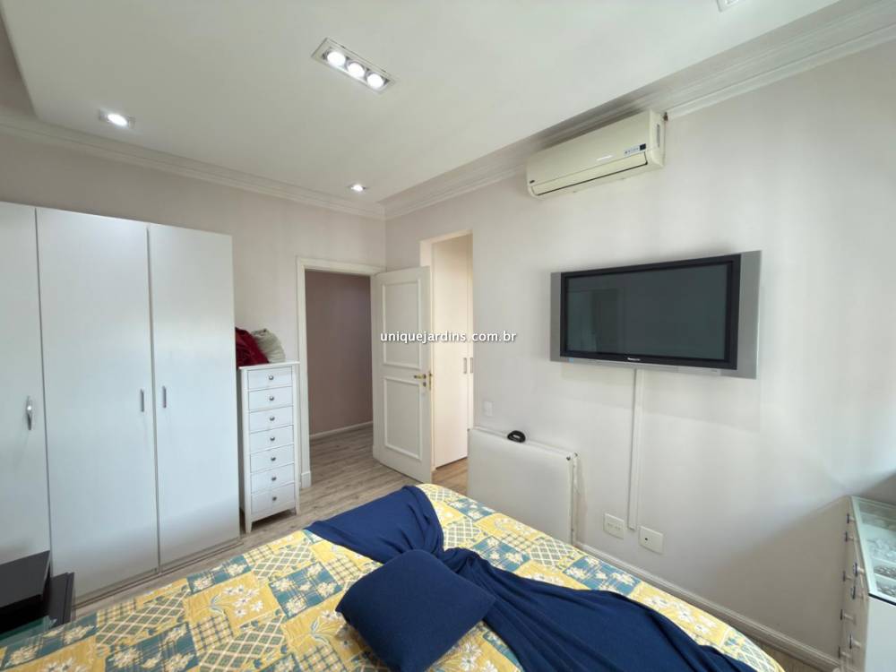 Apartamento à venda na Rua InajarobaVila Nova Conceição - 999-apartamento-vila-nova-conceicao-sao-paulo-211117-2.jpg