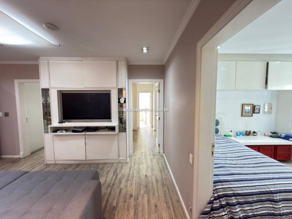 Apartamento à venda na Rua InajarobaVila Nova Conceição - 999-apartamento-vila-nova-conceicao-sao-paulo-211119-15.jpg