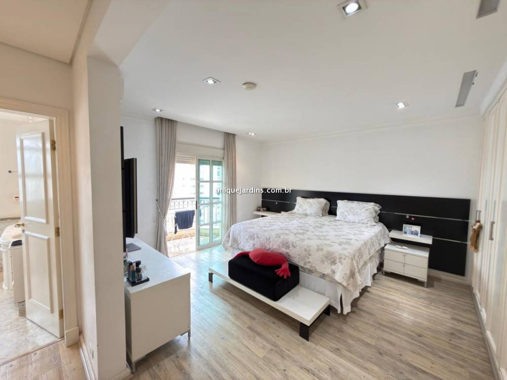 Apartamento à venda na Rua InajarobaVila Nova Conceição - 999-apartamento-vila-nova-conceicao-sao-paulo-211119-19.jpg