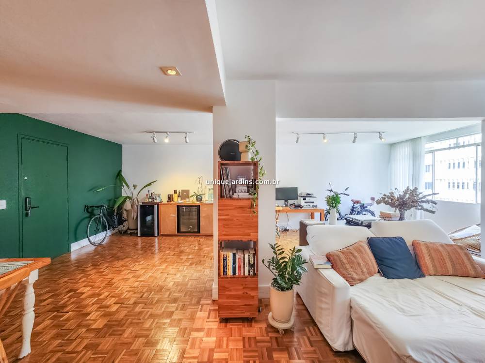 Apartamento à venda na Rua Bandeira PaulistaItaim Bibi - apartamento-itaim-bibi-sao-paulo-191538-0.jpg