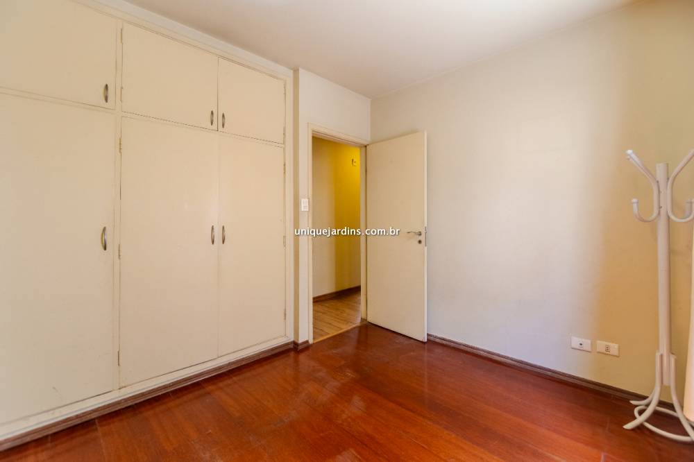 Apartamento à venda na Rua Bandeira PaulistaItaim Bibi - 999-apartamento-itaim-bibi-sao-paulo-100856-0.jpg