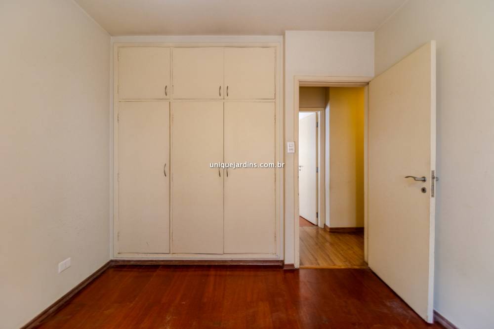 Apartamento à venda na Rua Bandeira PaulistaItaim Bibi - 999-apartamento-itaim-bibi-sao-paulo-100856-3.jpg