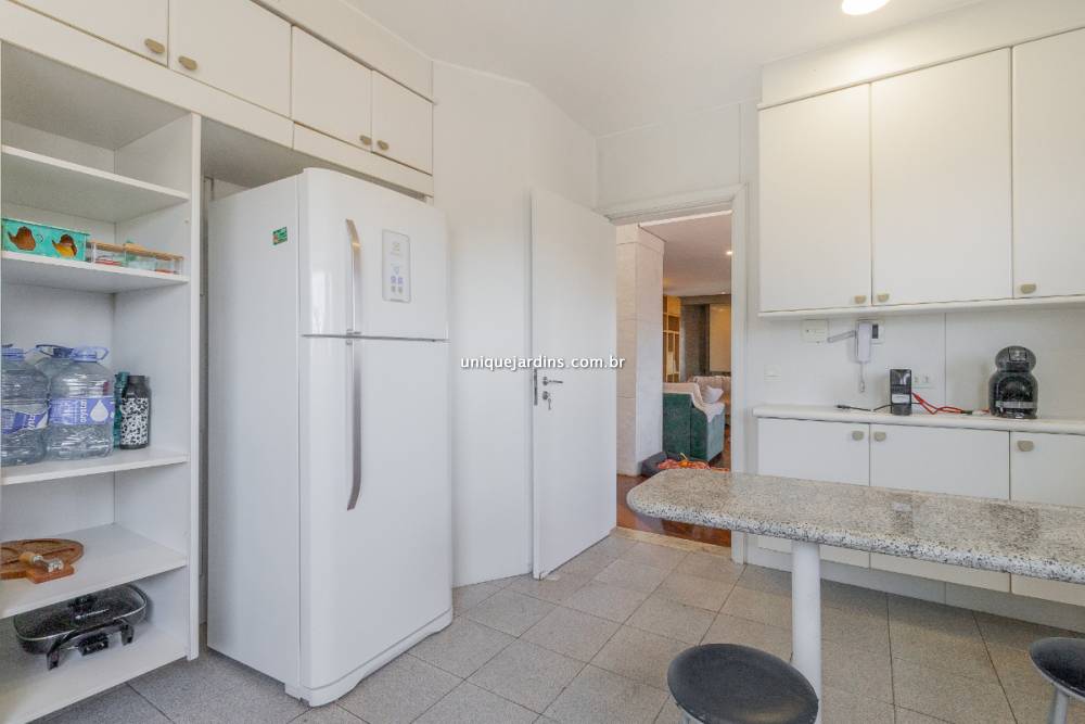 Cobertura Duplex à venda na Rua TupiHigienópolis - 999-cobertura-duplex-higienopolis-sao-paulo-105630-16.jpg