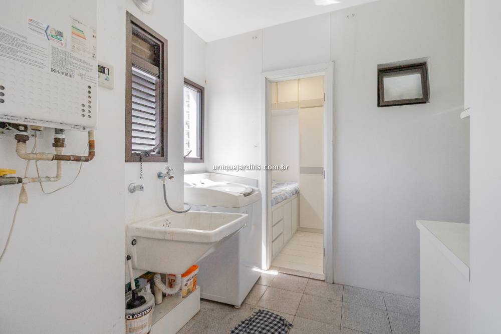 Cobertura Duplex à venda na Rua TupiHigienópolis - 999-cobertura-duplex-higienopolis-sao-paulo-105630-17.jpg