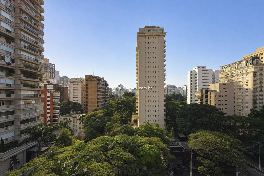 Apartamento à venda na Rua SabujiJardim Europa - 999-apartamento-jardim-europa-sao-paulo-213402-11.jpg