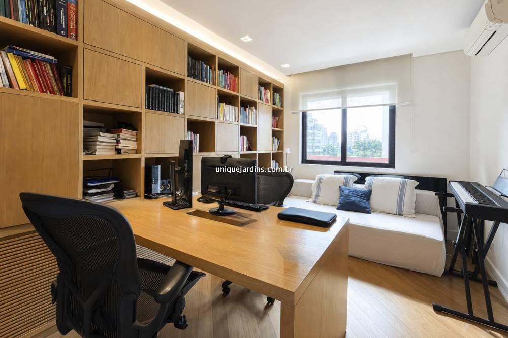 Apartamento à venda na Rua SabujiJardim Europa - 999-apartamento-jardim-europa-sao-paulo-213525-15.jpg