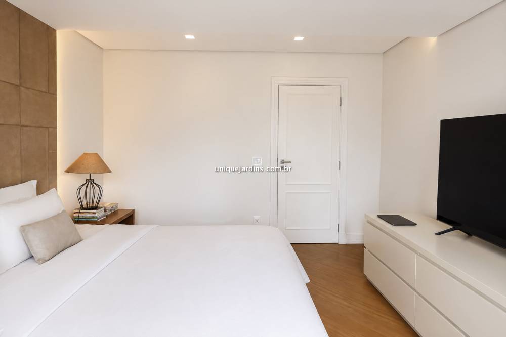 Apartamento à venda na Rua SabujiJardim Europa - 999-apartamento-jardim-europa-sao-paulo-213610-2.jpg