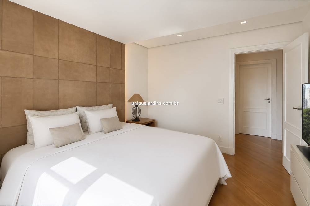 Apartamento à venda na Rua SabujiJardim Europa - 999-apartamento-jardim-europa-sao-paulo-213610-5.jpg