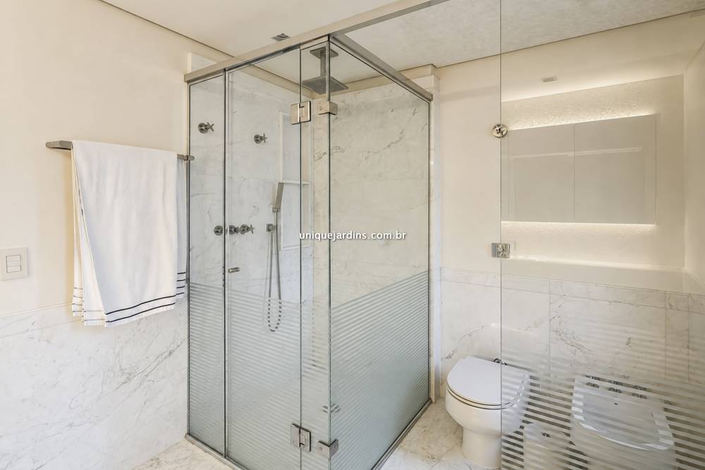 Apartamento à venda na Rua SabujiJardim Europa - 999-apartamento-jardim-europa-sao-paulo-213612-13.jpg